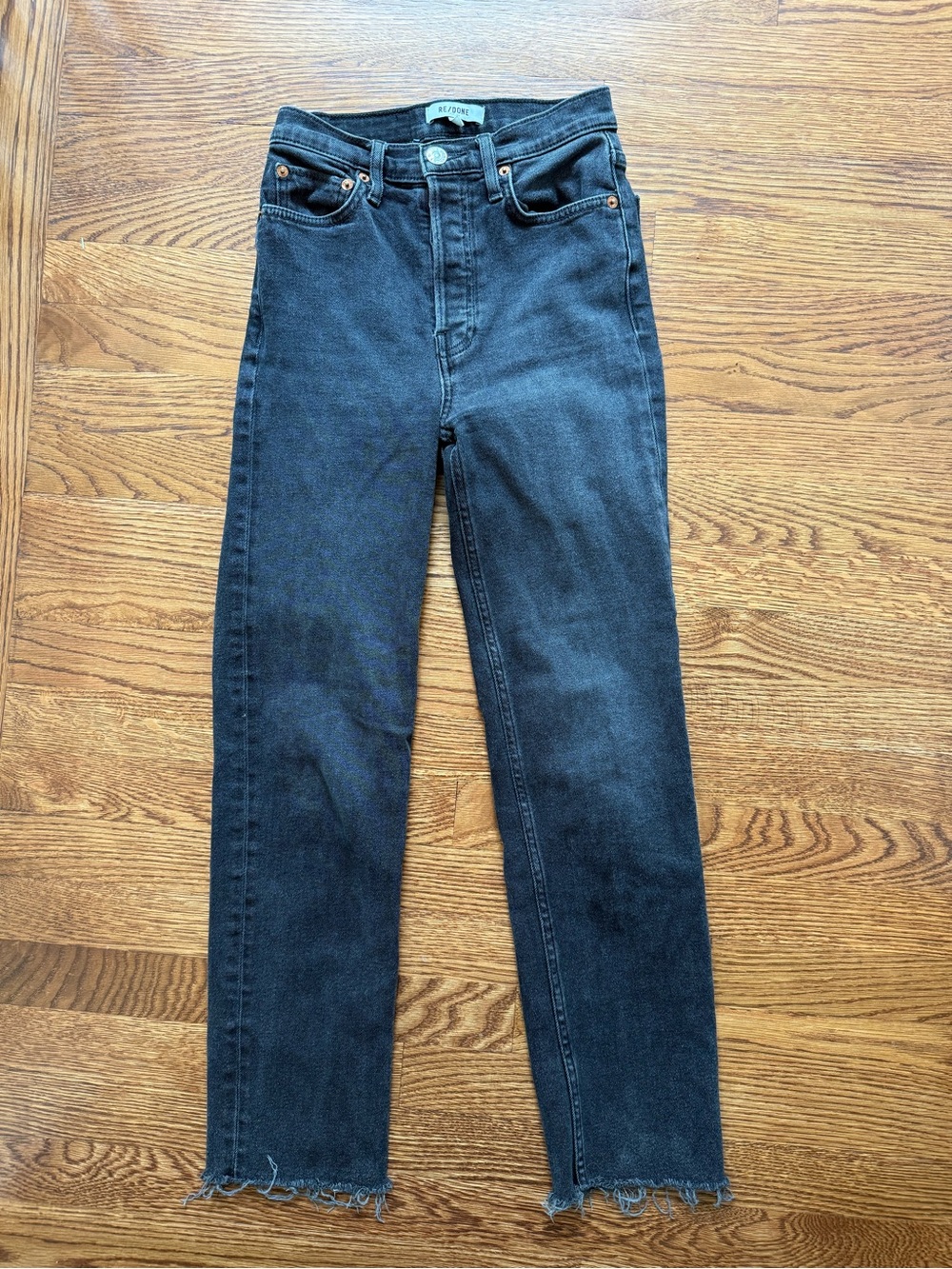 RE/DONE 70s Stove Pipe Jeans High Rise Washed Noir Raw Hem Vintage Inspired 24